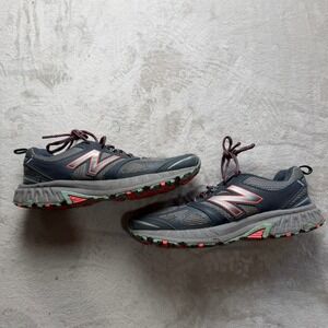 New Balance 412 v3 Womens Trail Running Shoes Grey Coral Mint WTE412O3 Size 9